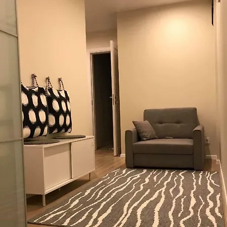 Apartment Modern